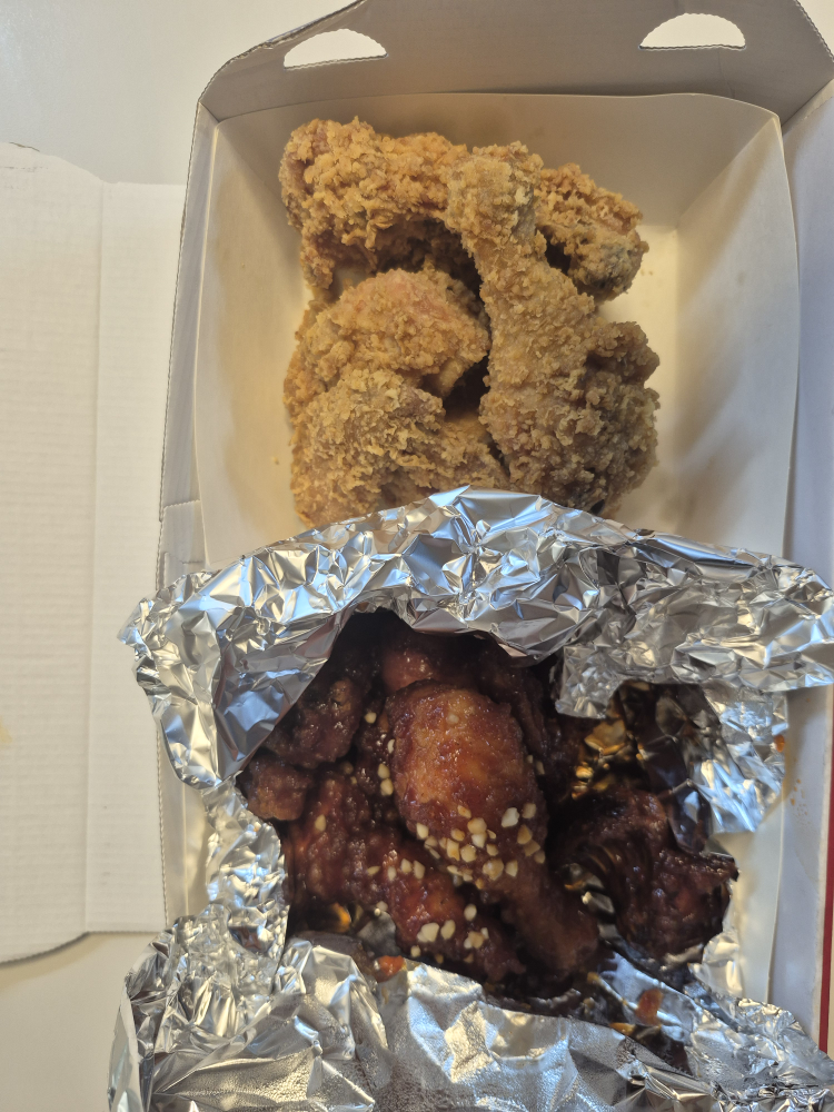 BBQ 부산재송역점 대표 사진