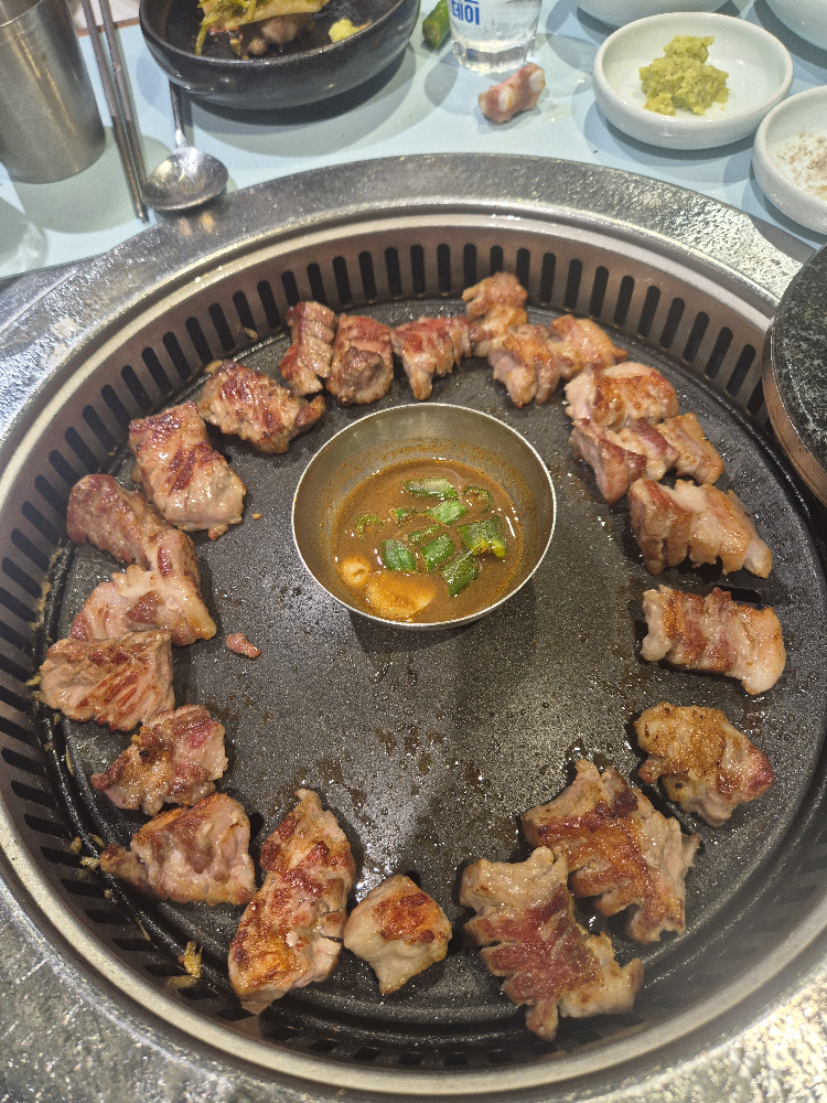 맛찬들왕소금구이 부산서면점 대표 사진