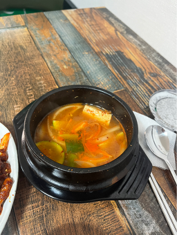 봉순이네 사진 2