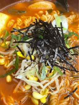 틈새라면 천호점 사진 6