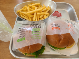프랭크버거 부산하단동아대점 대표 사진