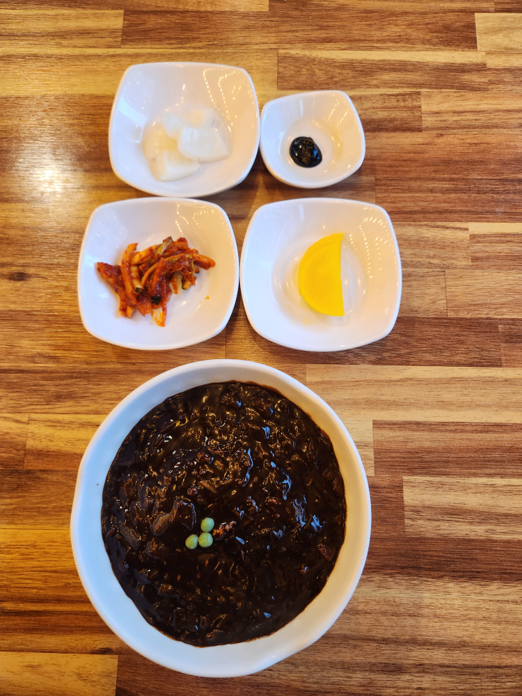 신신 대표 사진
