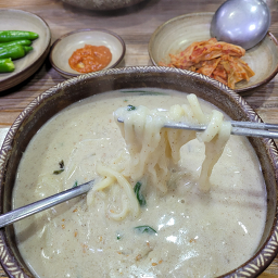 칼국수두울원 화명점 대표 사진
