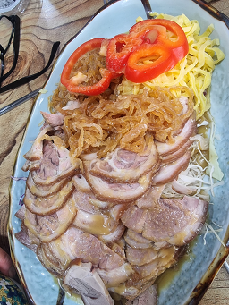 네발이네왕족발 대표 사진