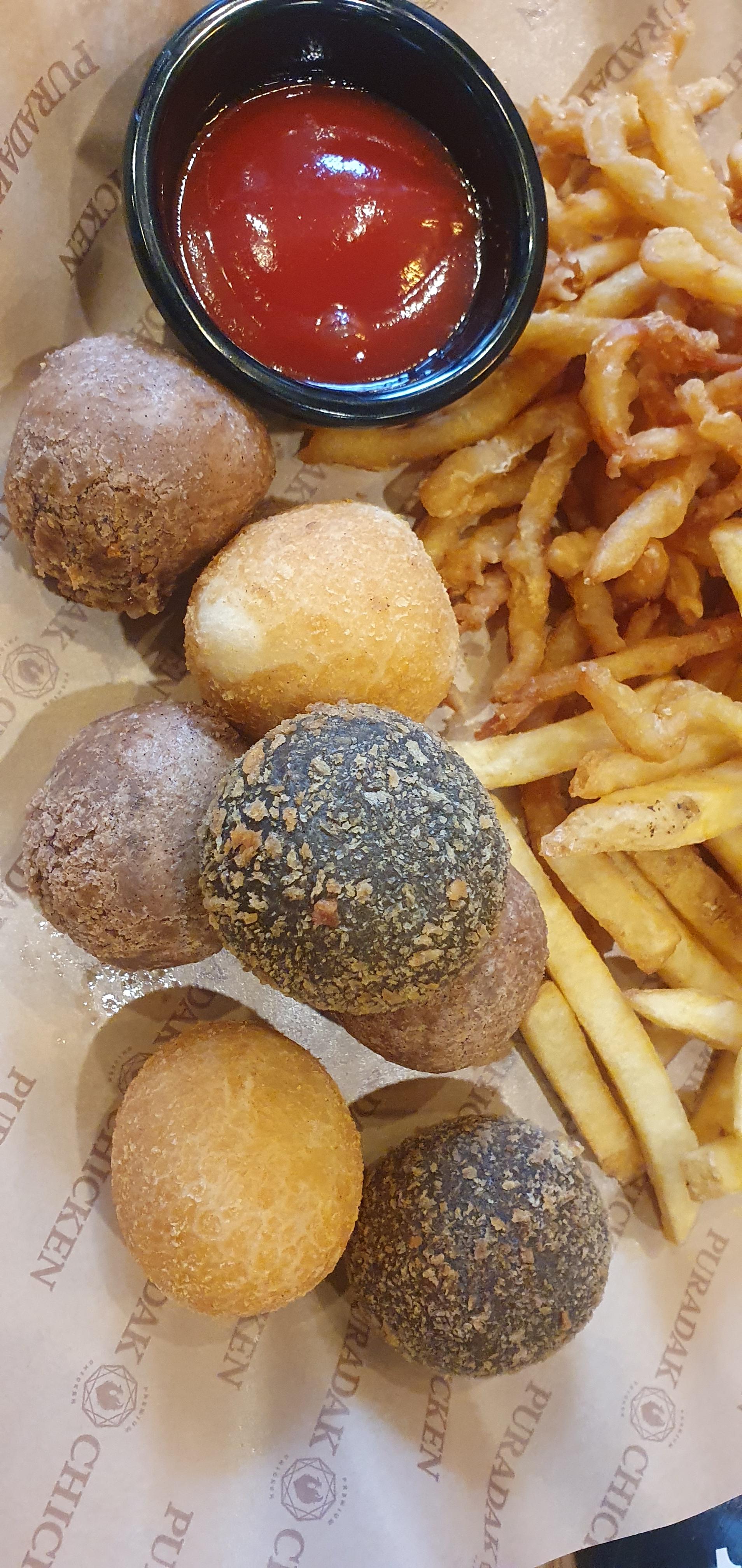 푸라닭치킨 부산만덕점 사진 2