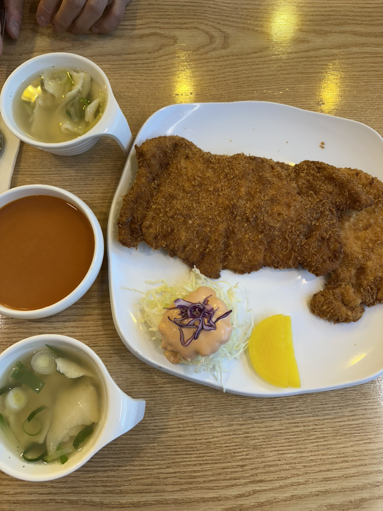 박용채의대박터진돈까스 대표 사진
