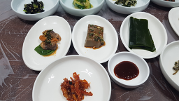 고래식당 사진 2