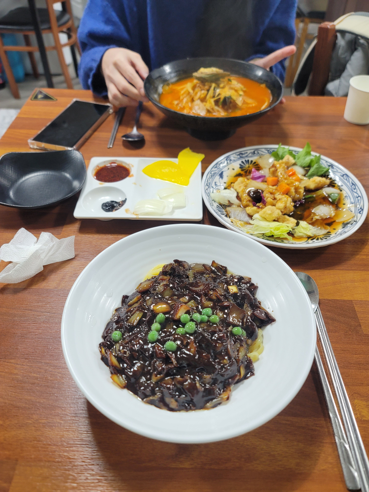30년전통 수타손짜장 사진 3