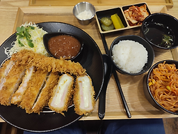 애플돈까스 사진 2