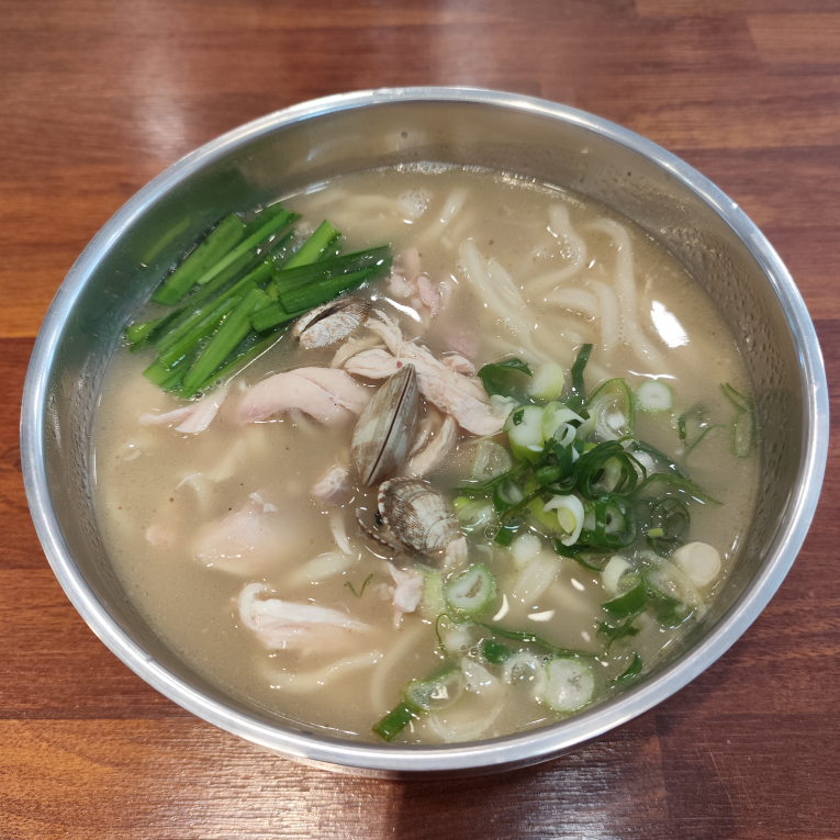 우성닭칼국수 대표 사진