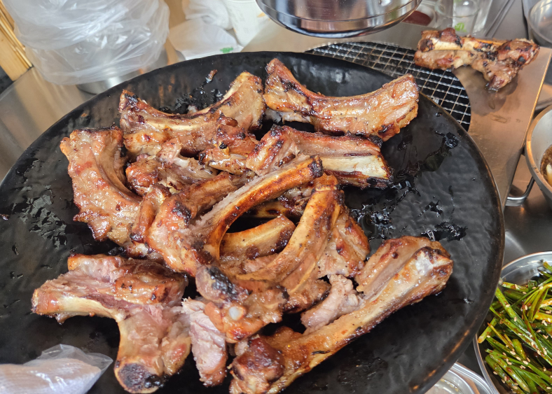 몽삼 광안리본점 사진 2