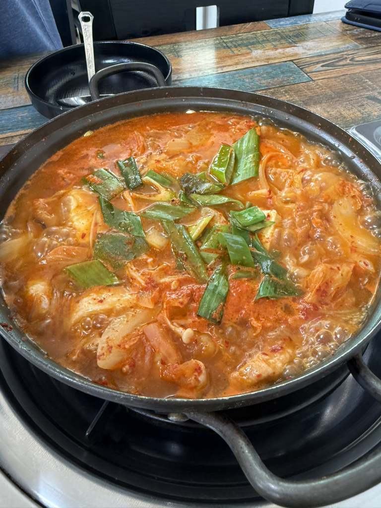 명동돼지찌개 목포점 대표 사진