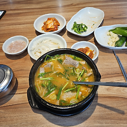 쌍둥이돼지국밥 대연점 사진 2