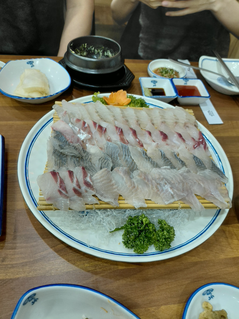 사랑도횟집 사진 6