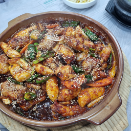 순토해송돌판닭찜 사천점 대표 사진