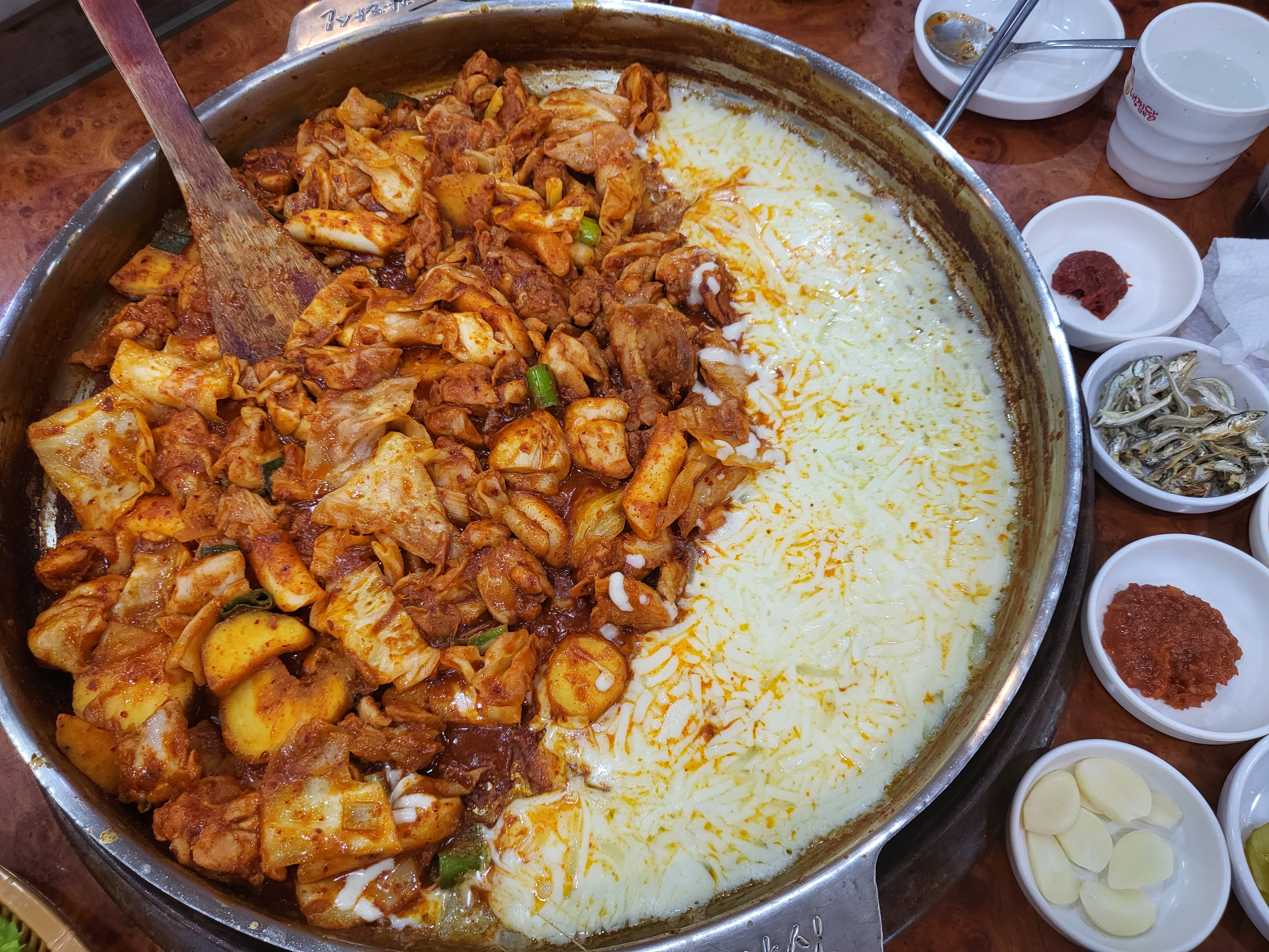 매운춘천닭갈비 사진 2