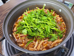 빨간도깨비 샤브샤브 손 칼국수 사진 3
