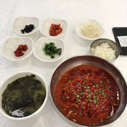 황토물회전문점 사진 2