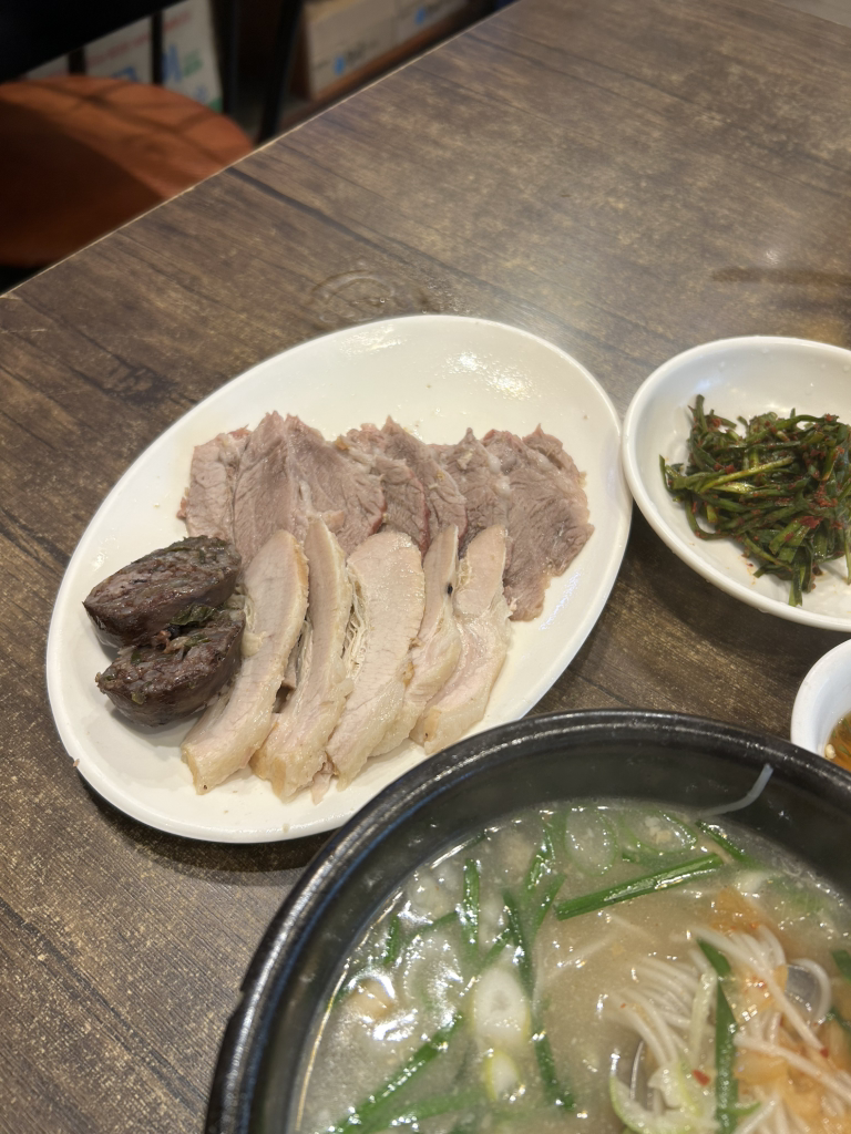 한양왕순대 돼지국밥 사진 2