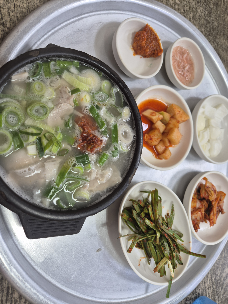 부전돼지국밥 사진 2