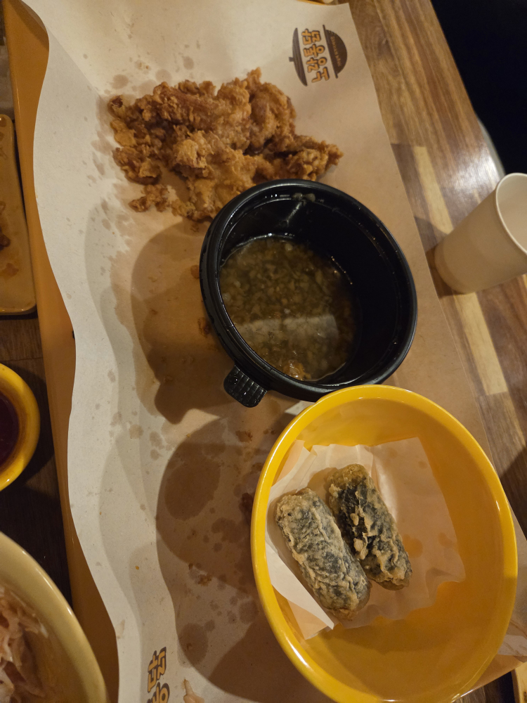 노랑통닭 완도점 대표 사진