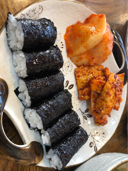 충무김밥손칼국수 대표 사진