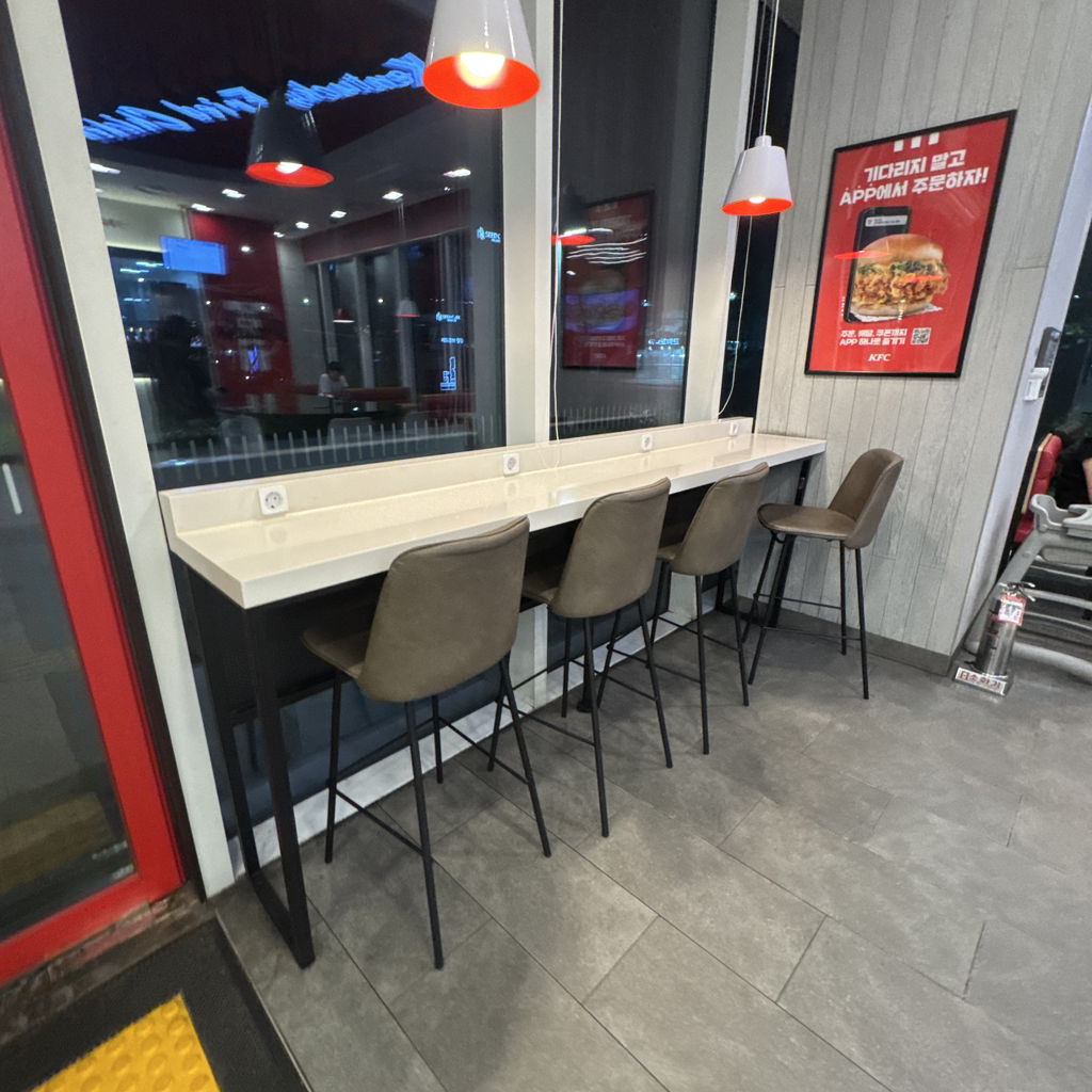 KFC 창동역점 사진 3