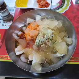 홍보석 사진 3