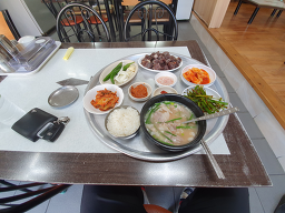 부산돼지국밥 사진 2