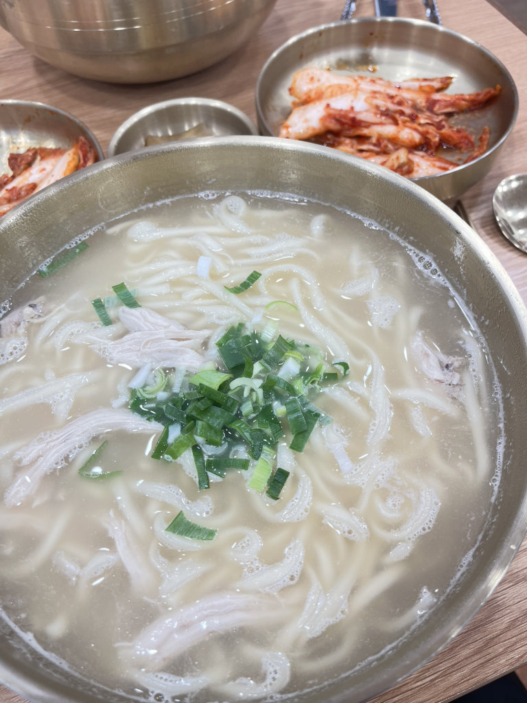 일산닭칼국수 부천점 대표 사진