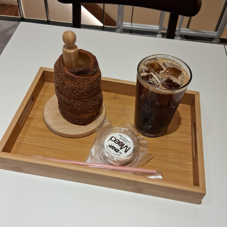 모에드 사진 3