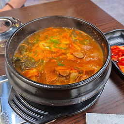 뼈기와집 대표 사진