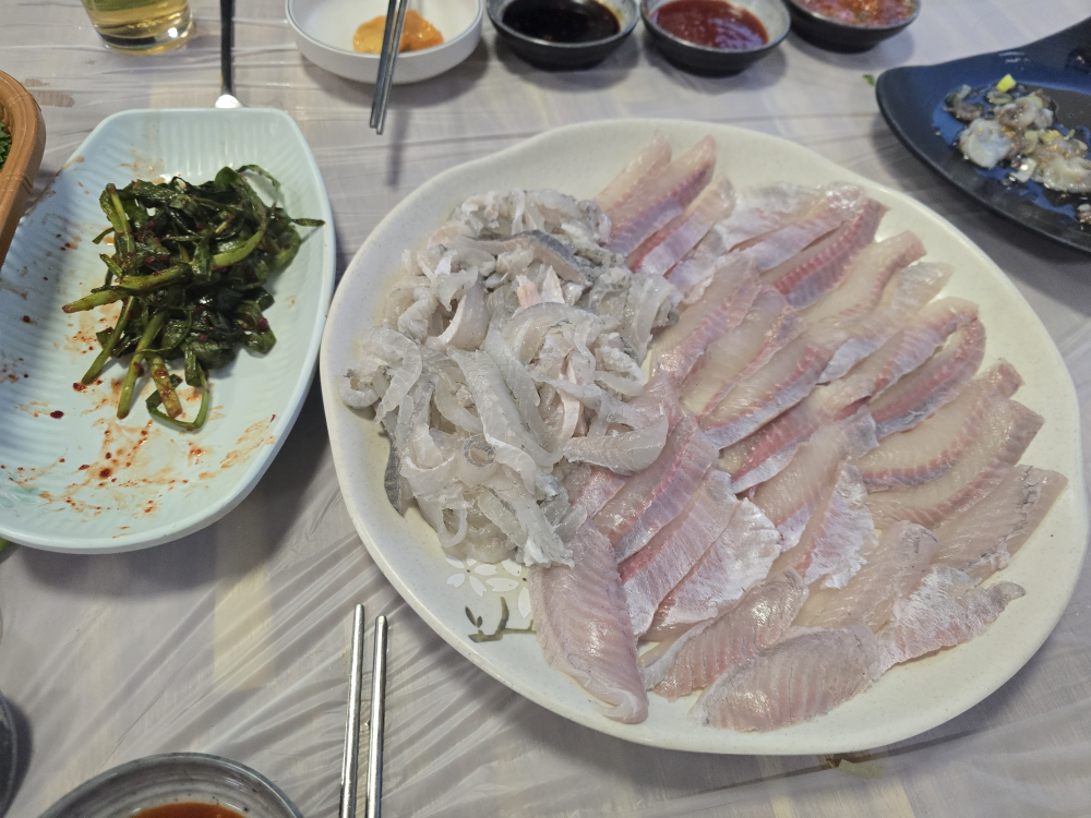 하동횟집 사진 2
