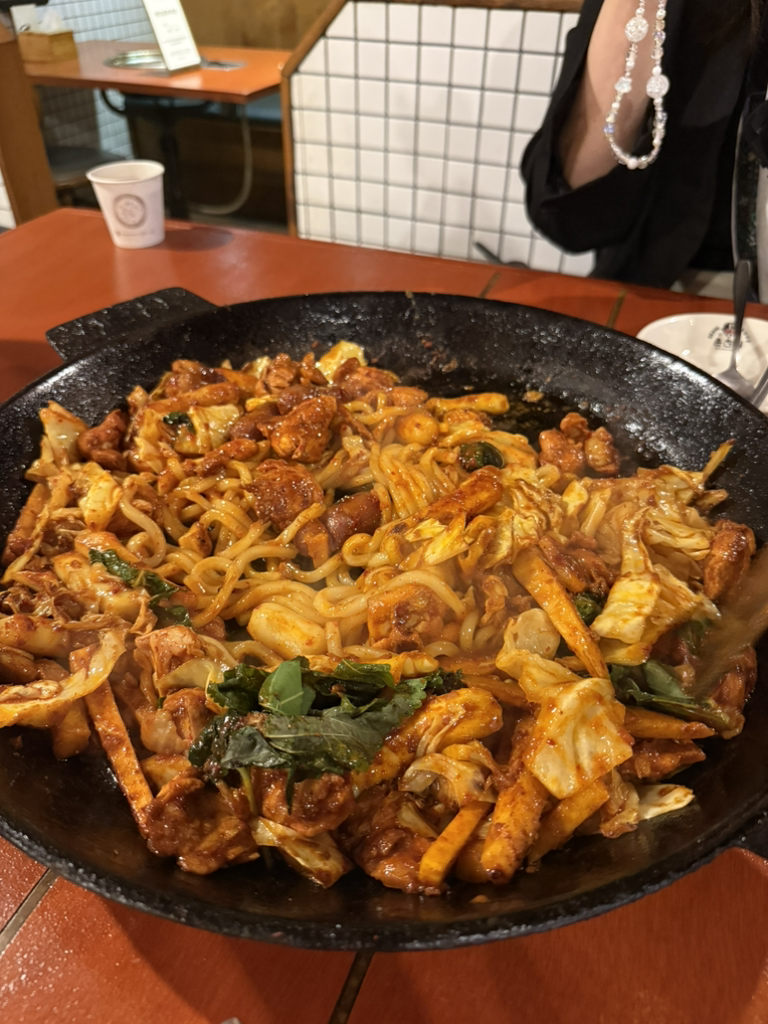 신림춘천집 수원역직영점 사진 2