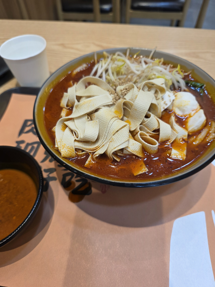 미스터용차이나버거 부평점 사진 2
