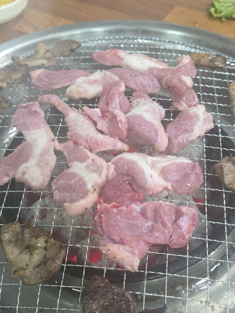 오늘숯불뒷고기 사진 4