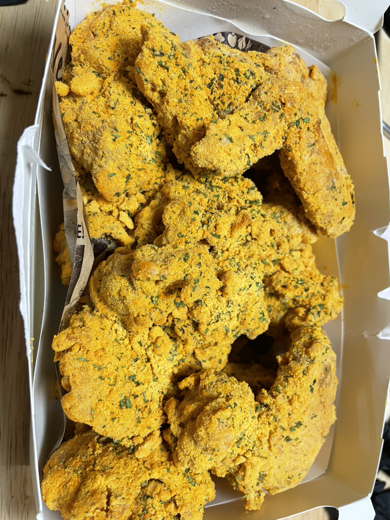 BHC치킨 부산미남점 대표 사진