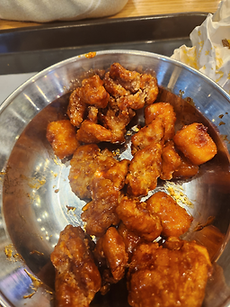 맘스터치 안산선부점 사진 2