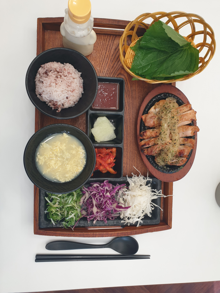 쌈마이닭쌈밥 수영점 사진 2