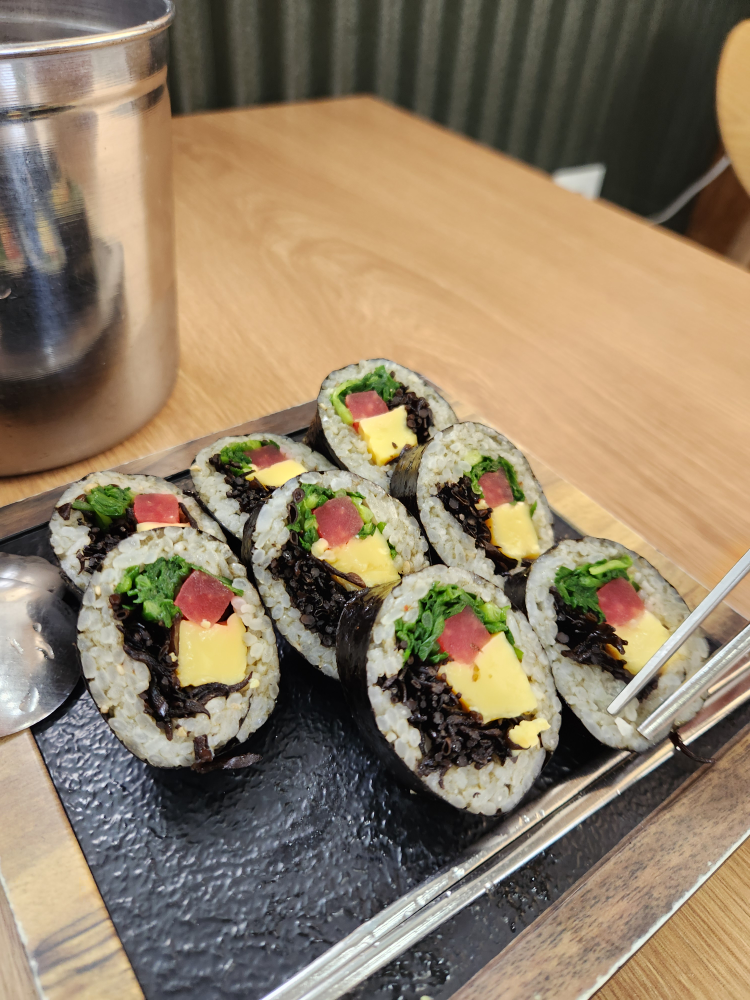 배말칼국수김밥 대표 사진
