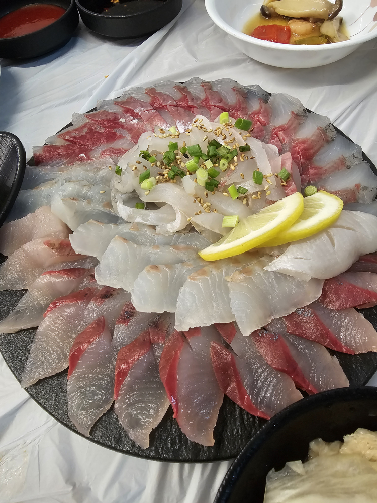 효횟집 대표 사진