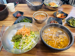 며느리선지국 사진 2