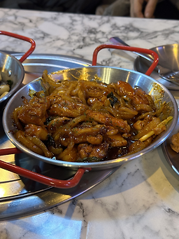 기영이숯불두마리치킨 부산대연점 사진 2