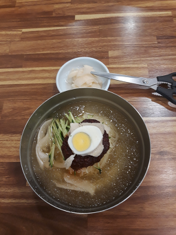 밀면전문점 사진 8