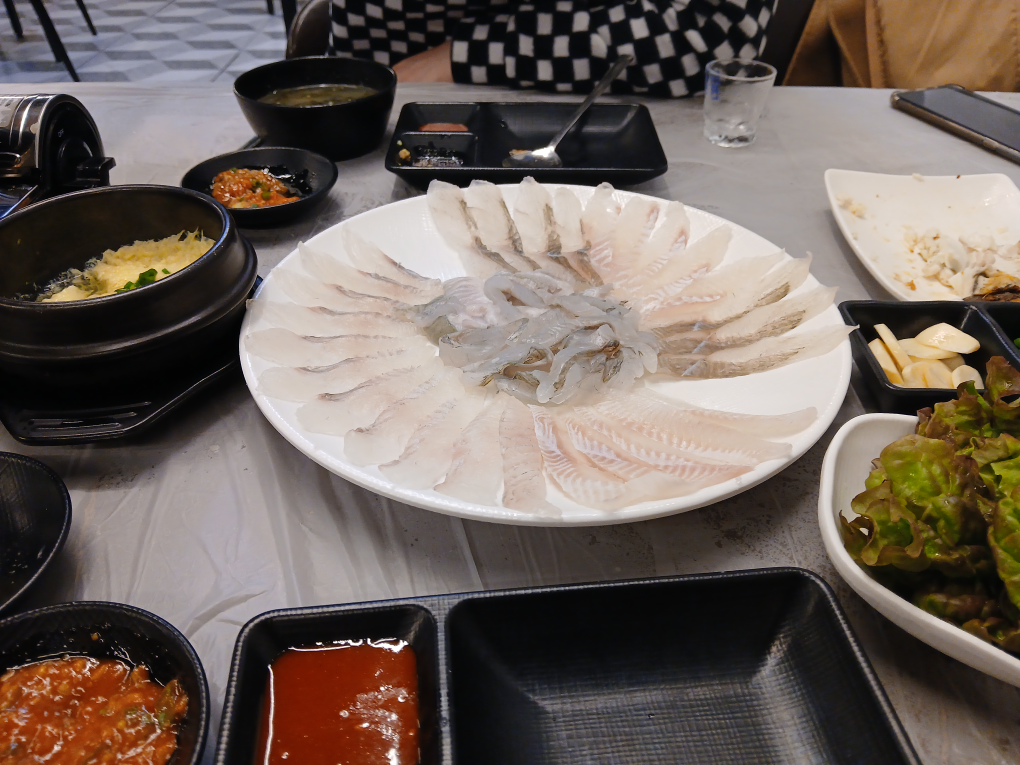 숙이네수산 경주본점 사진 2