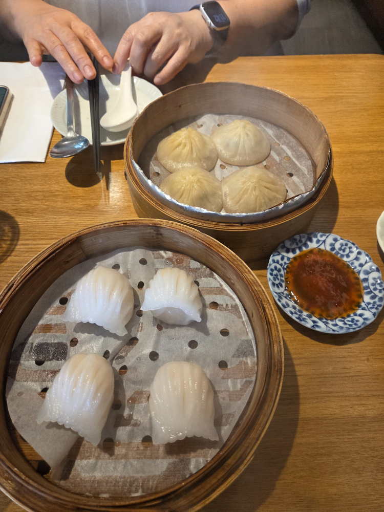 명헌 사진 3