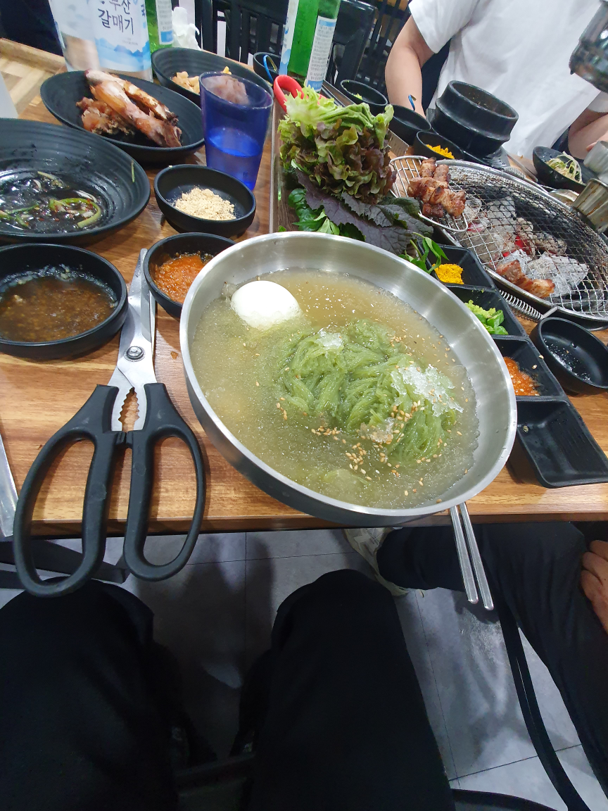 웃으면돼지 사진 4