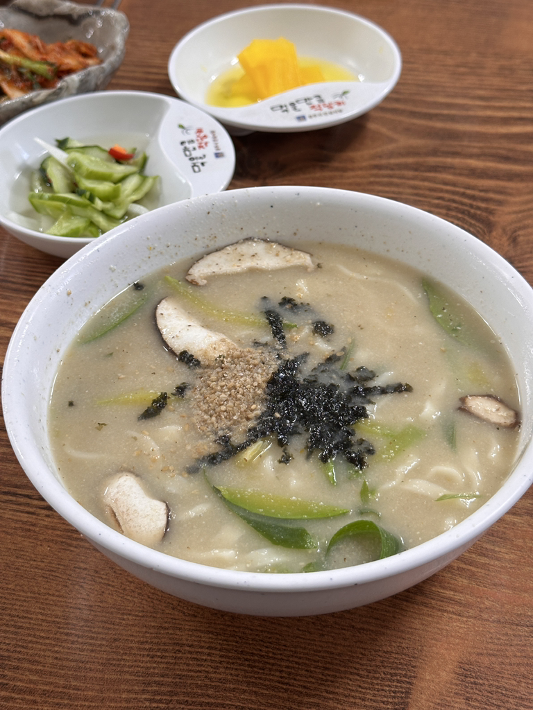 금오산전통칼국수 대표 사진