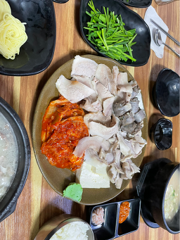 영진돼지국밥 코스트코센텀점 사진 4