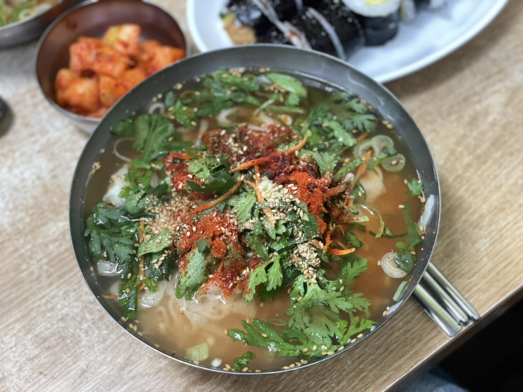 기장손칼국수 사진 4